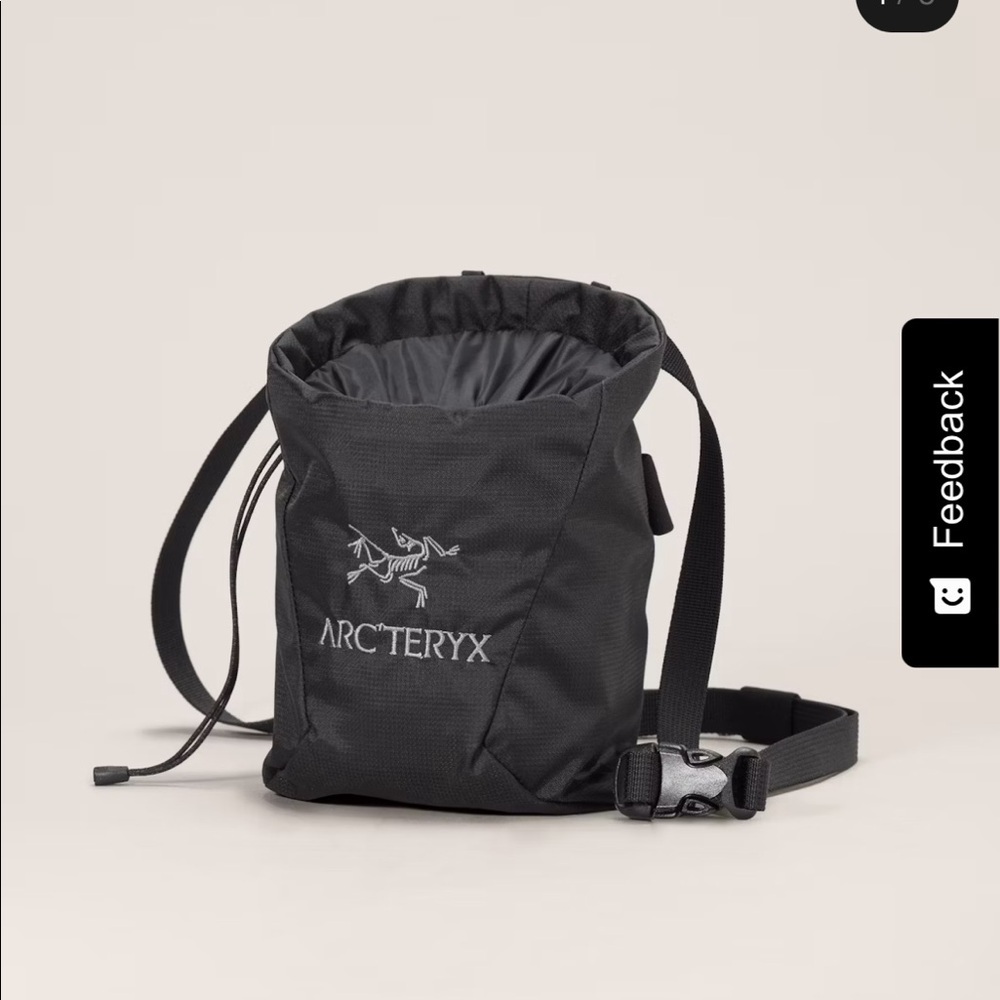 Arc’teryx Ion Lightweight Chalk Bag in Black